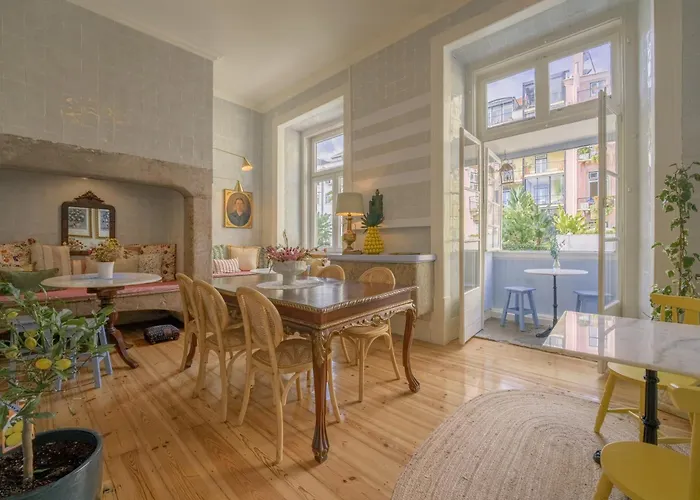 Konukevi Casinha Flores