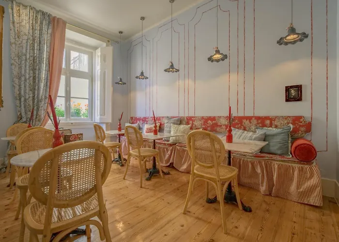 Konukevi Casinha Flores Lisboa