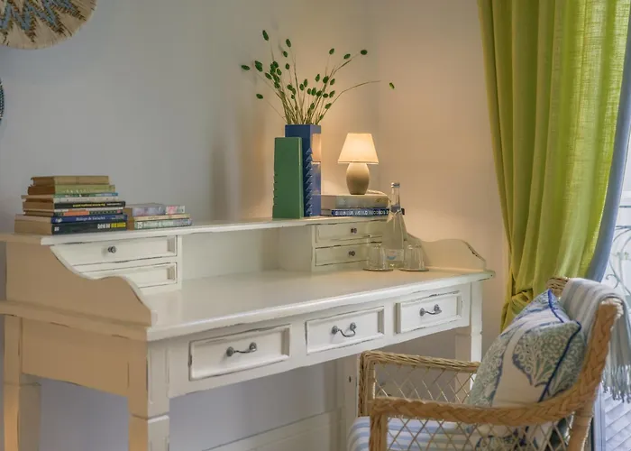 Konukevi Casinha Flores Lisboa