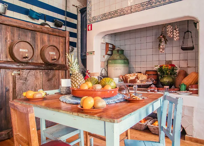 Konukevi Casinha Flores Lisboa