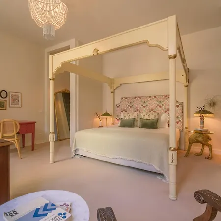 Πανσιόν Casinha Flores Lisboa